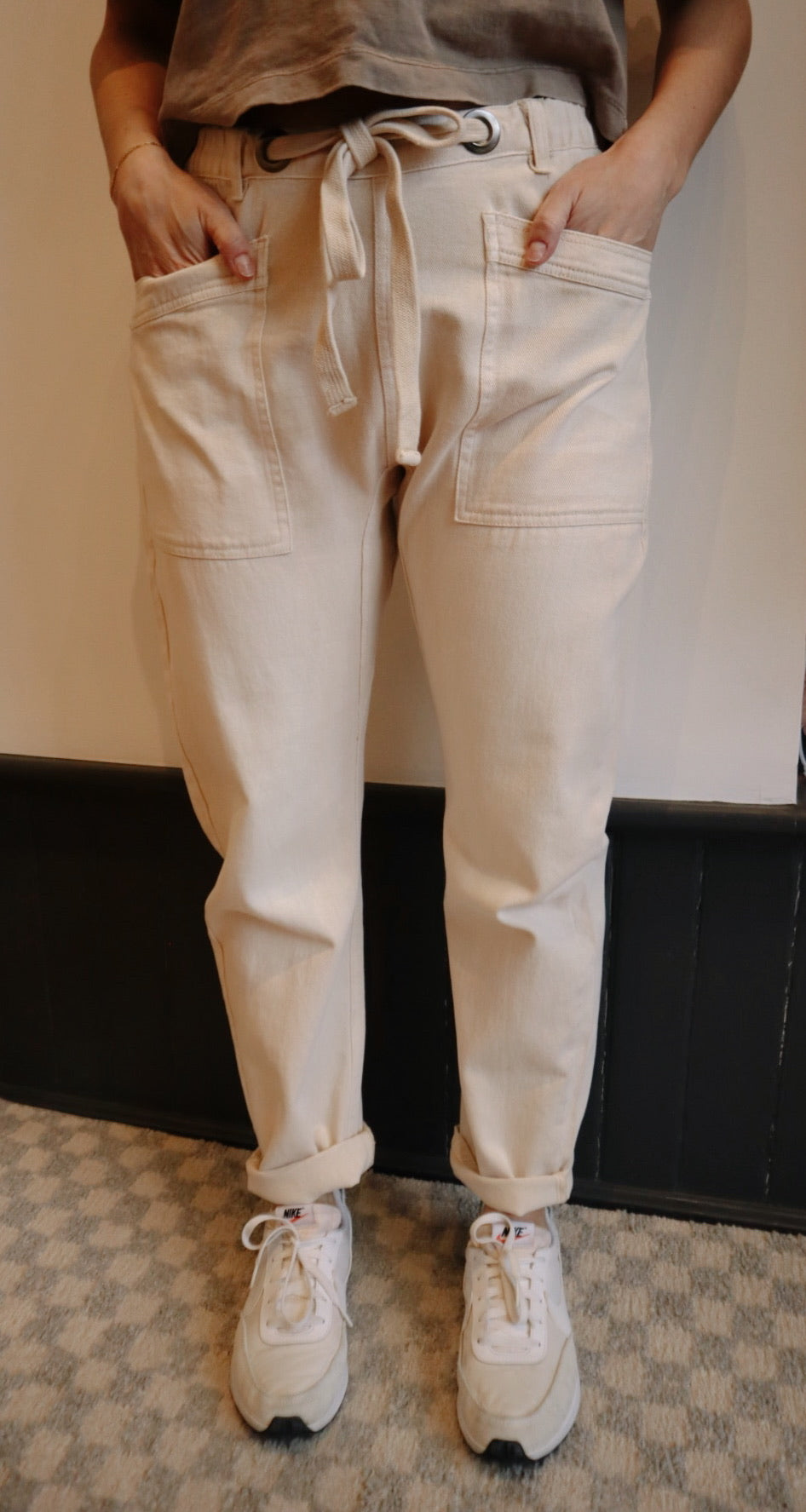 Pull-on Slim Barrel Pant