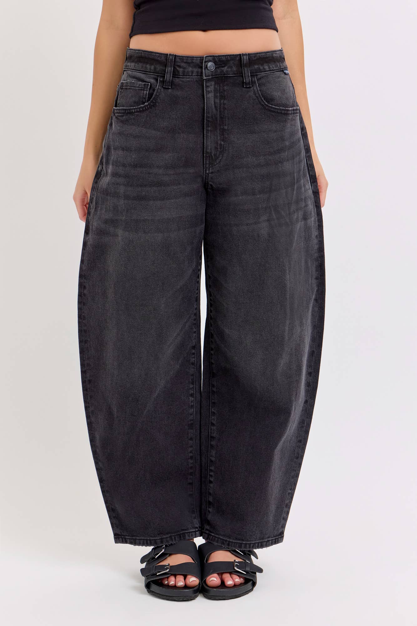 Black Barrel Leg Jean