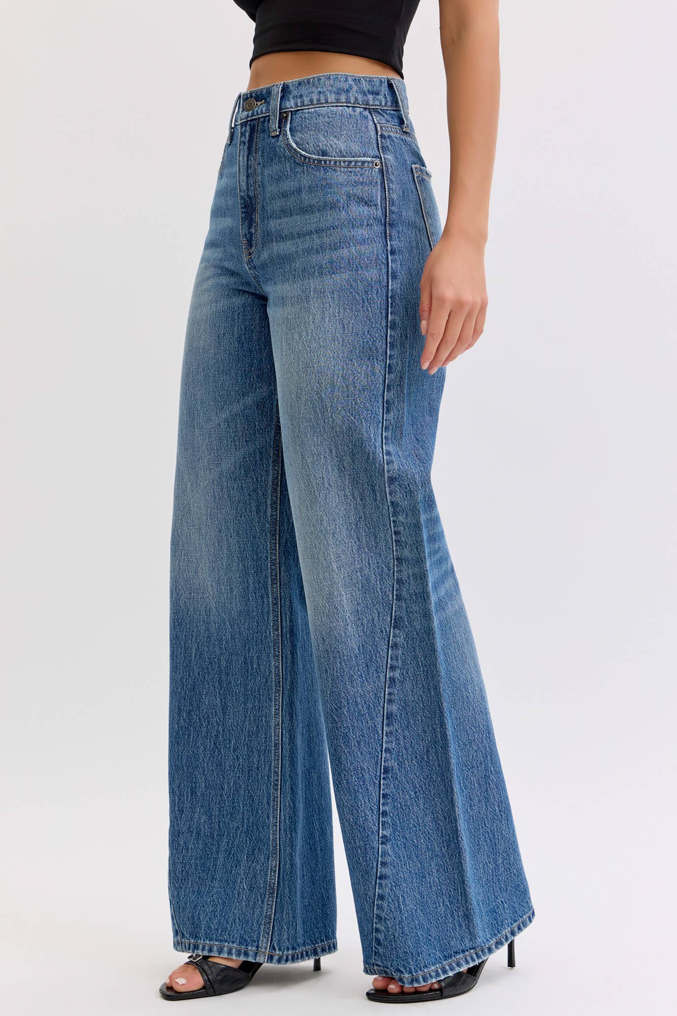 High Rise Wide Leg with Curved Side Seam