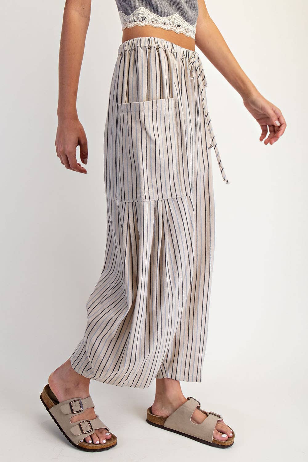 Barrel Drawstring Cotton Pant