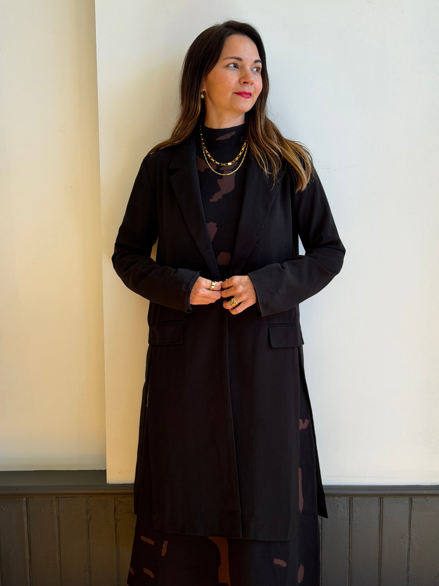 Solid Notch Lapel Collar Slit Coat