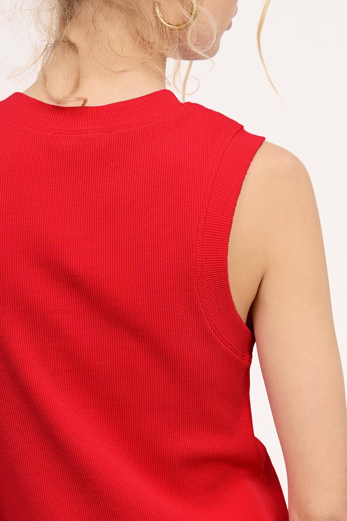 Stretchy Ribbed Tank Top