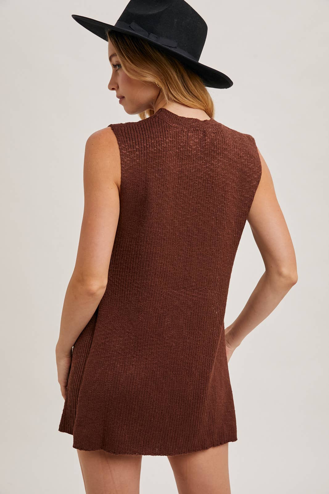 Side Slit Sleeveless Sweater