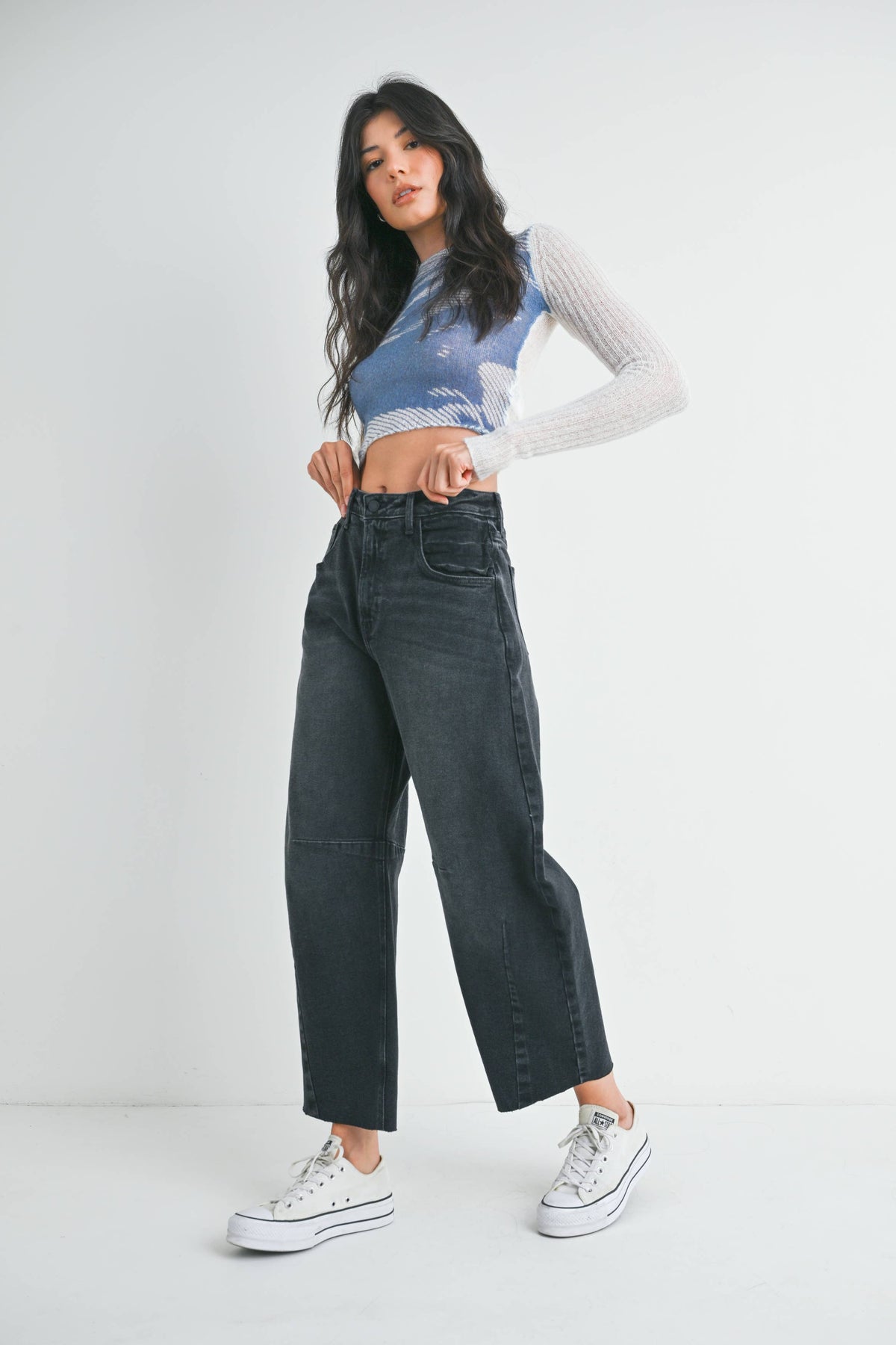 Raw Hem Barrel Jean w/ Seams