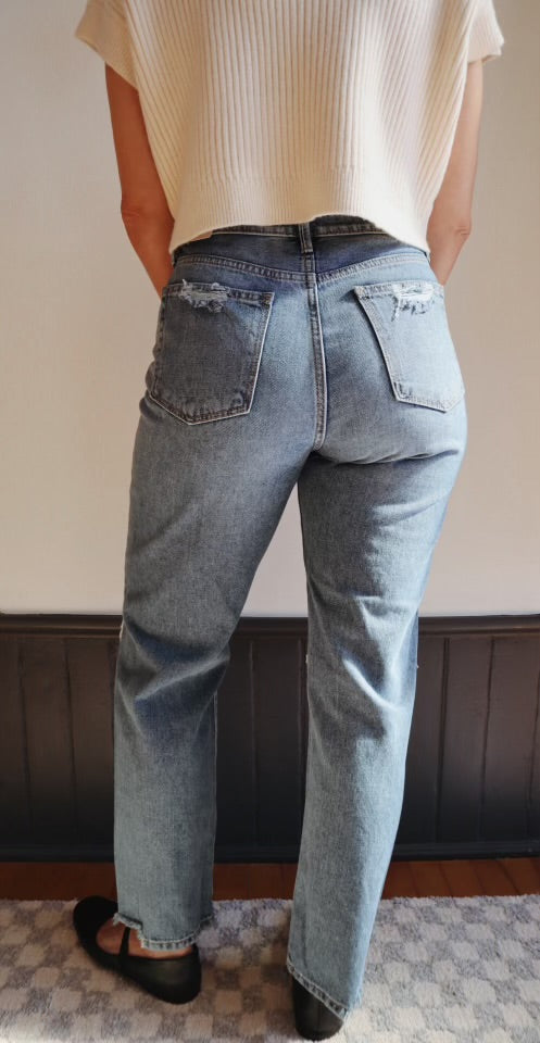 Relaxed Cropped Straight