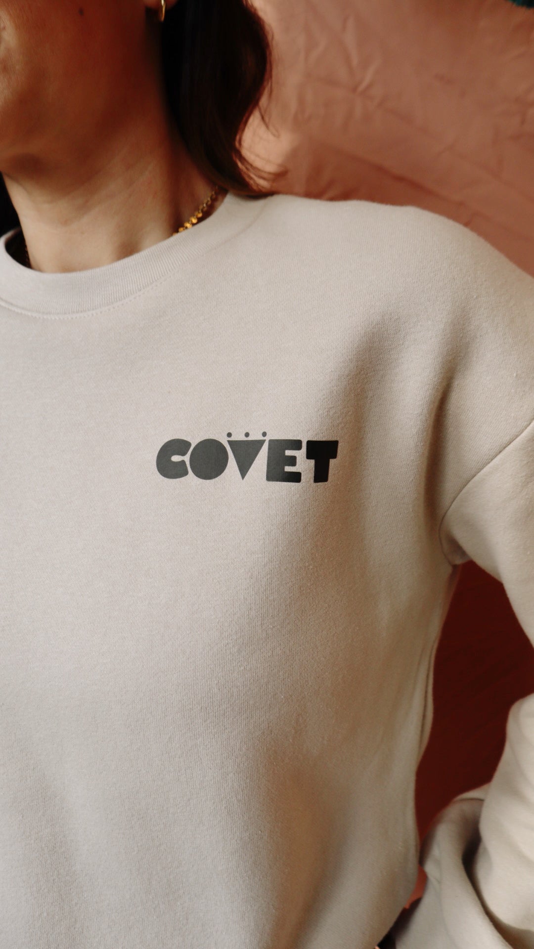 COVET Squiggle Cropped Sweatshirt
