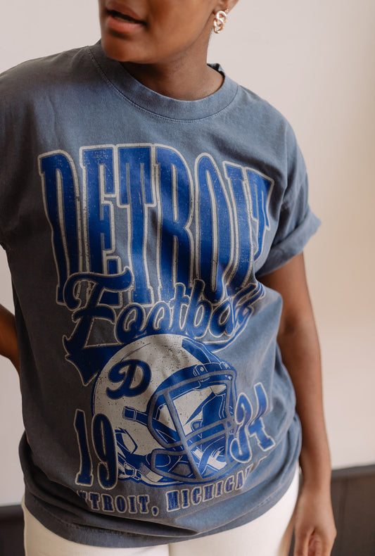90's Vintage Detroit Football Oversized Tee