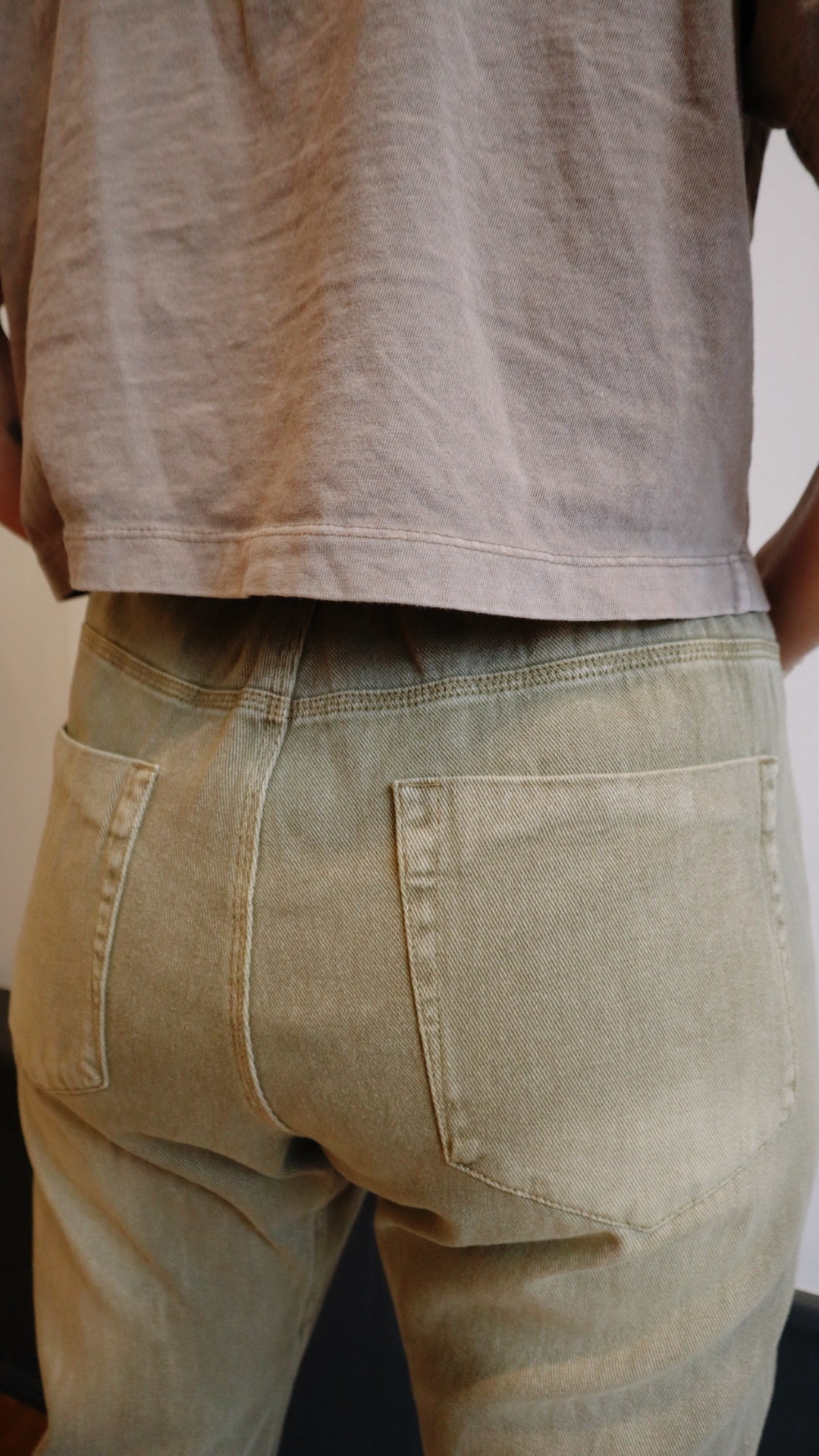 Pull-on Slim Barrel Pant