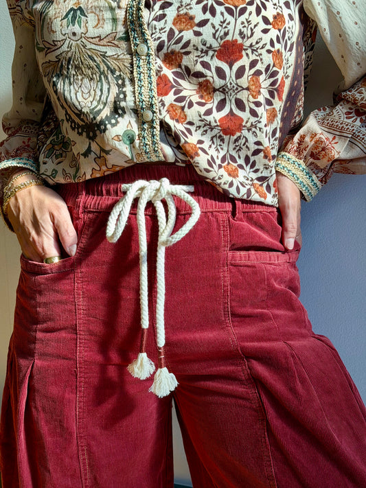 Pleated Barrel Corduroy Pant