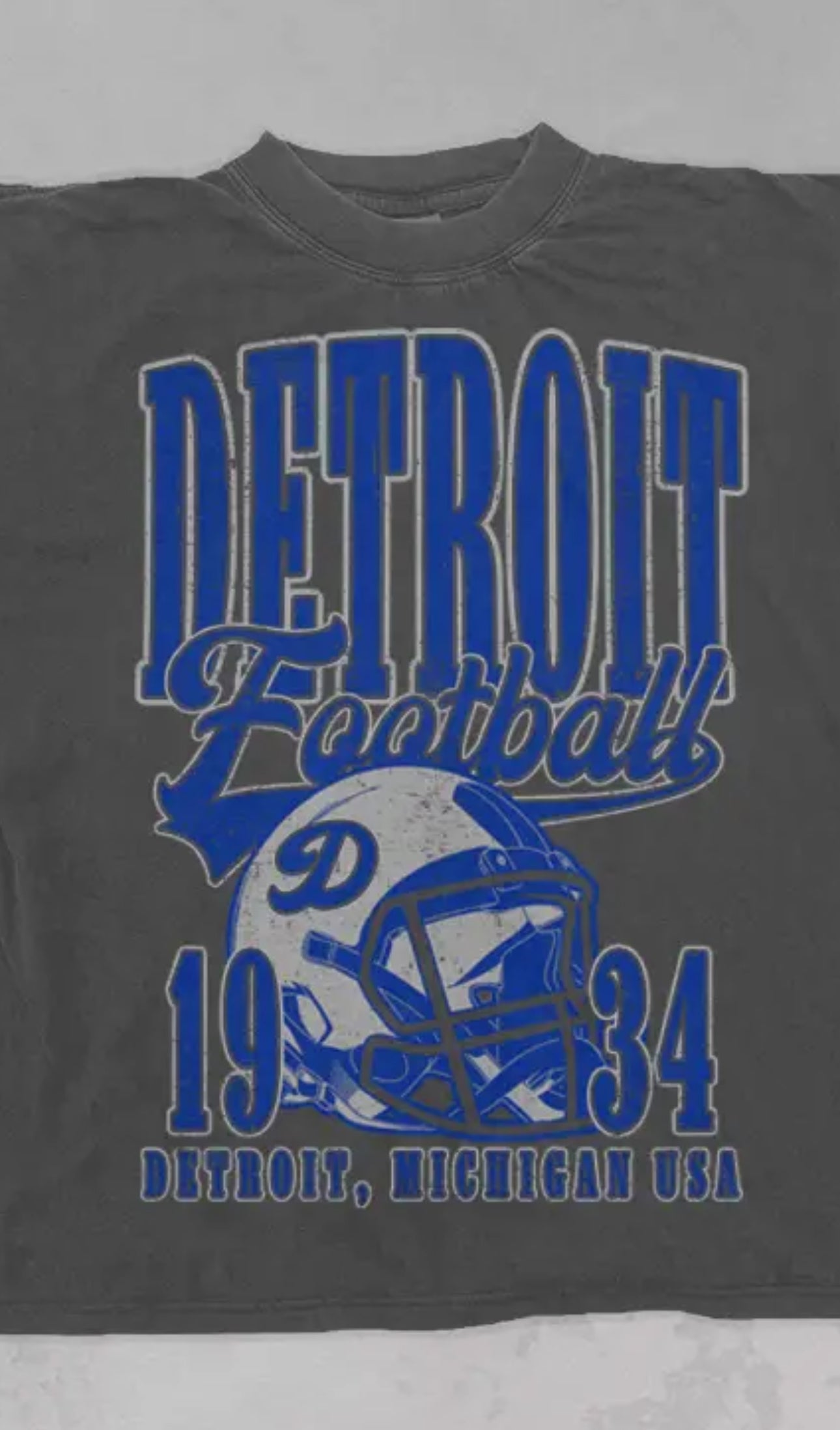 90's Vintage Detroit Football Oversized Tee
